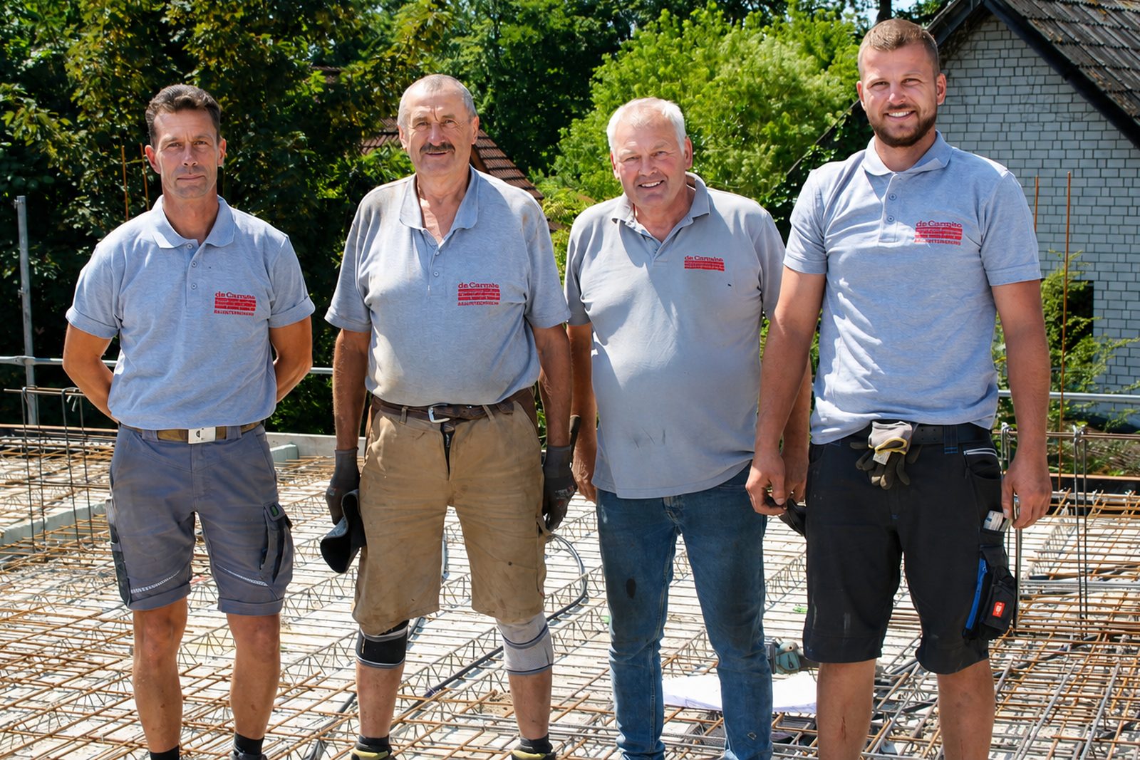 Team der Ulrich de Carnèe GmbH & Co KG – Familienbetrieb aus Gütersloh